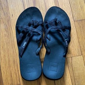 Black Teva Olawahu Criss Cross Sandals